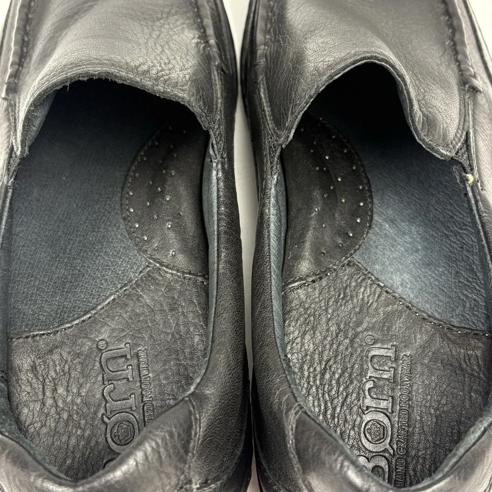 BORN Weston Soft Leather Slip On Moccasin Driving Shoes 10.5M Black EUC